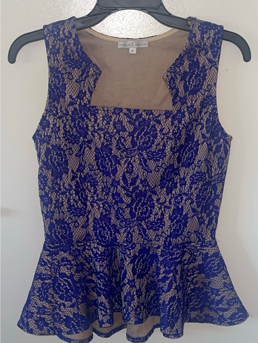 Moa Moa Floral Lace Peplum Top Size M – Royal Blue with Nude Lining - Picture 1 of 3